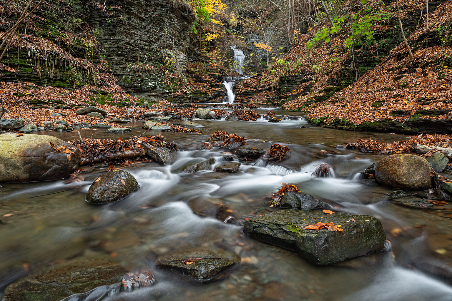 deckertown falls